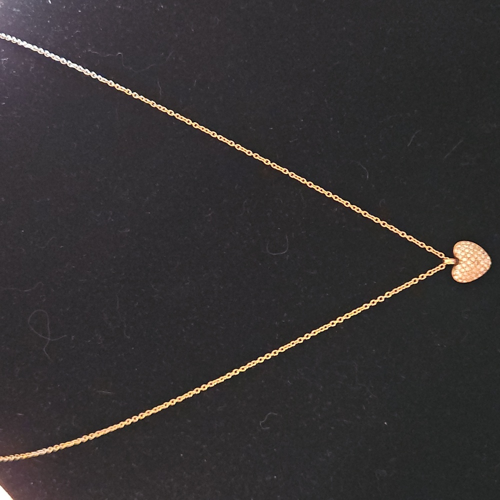 Michael Kors Gold Heart Pendant Necklace - Picture 4 of 8
